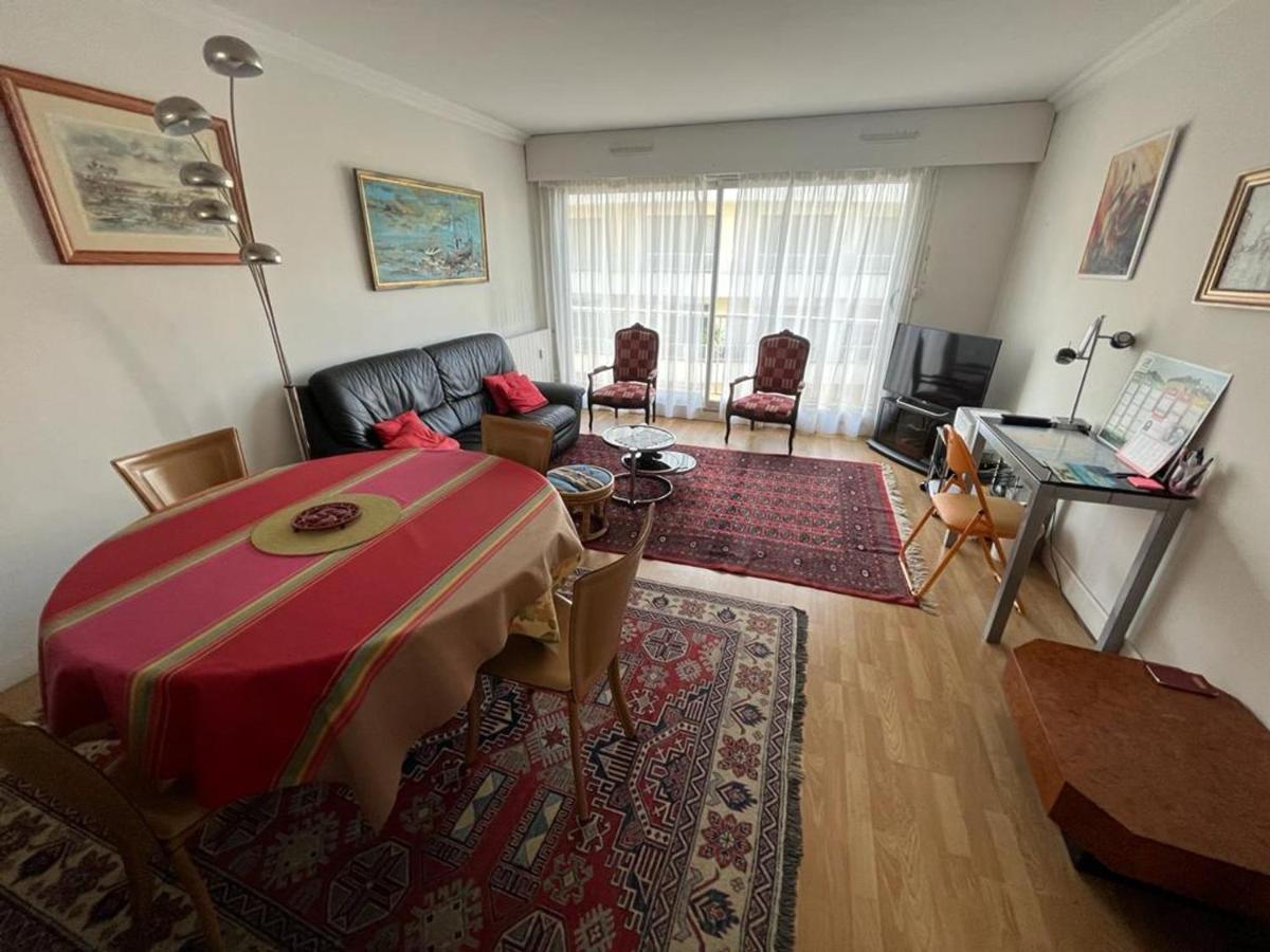 Appartement T4 Avec Parking, Balcon Et Proche Commerces A Biarritz - Fr-1-239-921 ภายนอก รูปภาพ