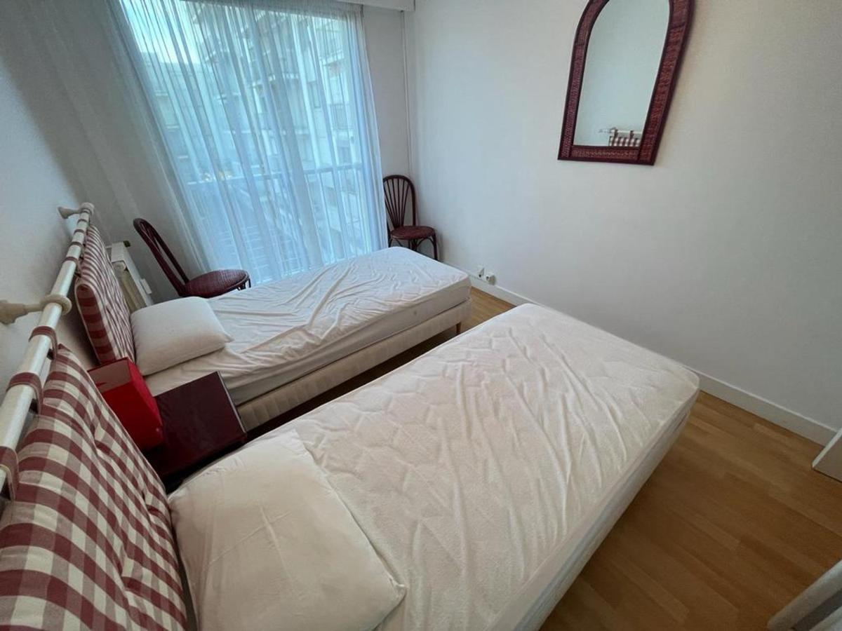 Appartement T4 Avec Parking, Balcon Et Proche Commerces A Biarritz - Fr-1-239-921 ภายนอก รูปภาพ