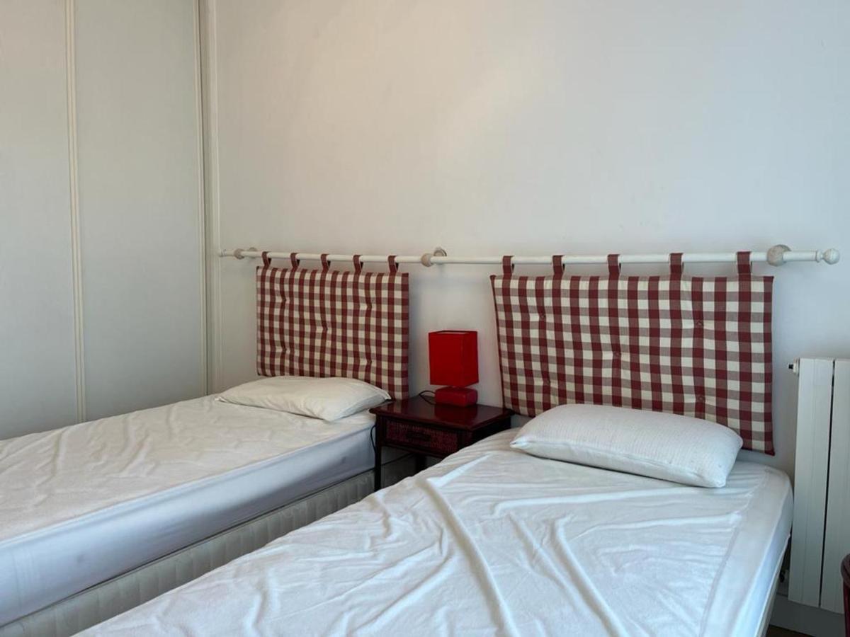 Appartement T4 Avec Parking, Balcon Et Proche Commerces A Biarritz - Fr-1-239-921 ภายนอก รูปภาพ